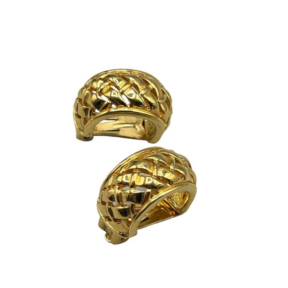 Vintage Vendome Clip On Hoops Earrings Shiny Gold Tone Weave Classic Design - Picture 1 of 7